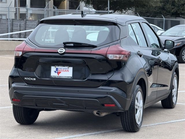 2021 Nissan Kicks S