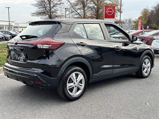 2021 Nissan Kicks S