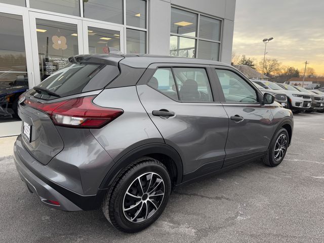 2021 Nissan Kicks S