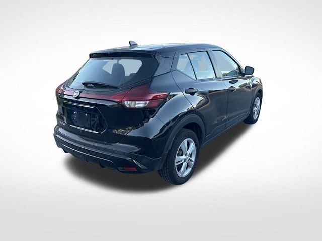 2021 Nissan Kicks S