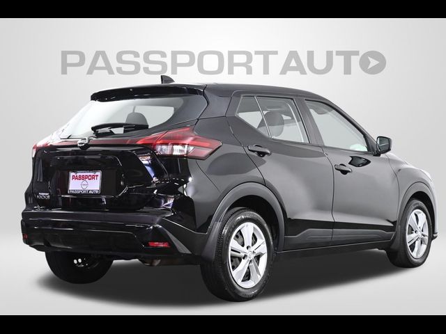 2021 Nissan Kicks S