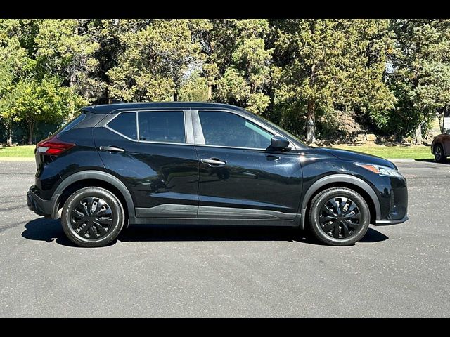 2021 Nissan Kicks S