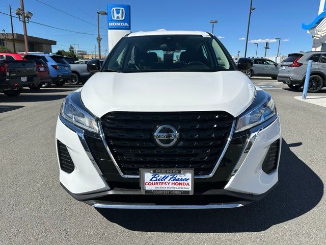 2021 Nissan Kicks S