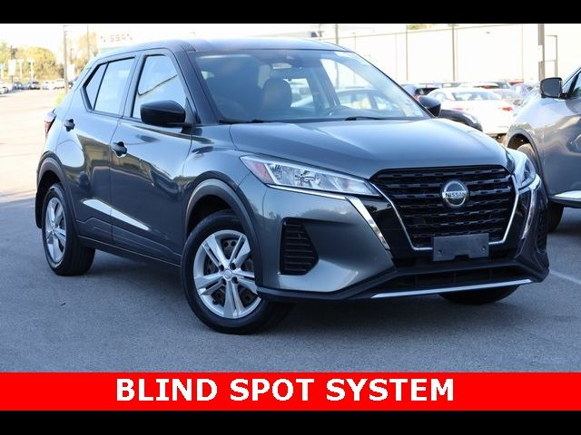 2021 Nissan Kicks S