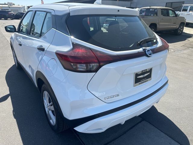 2021 Nissan Kicks S