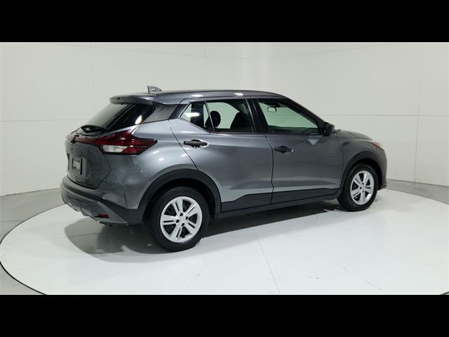 2021 Nissan Kicks S