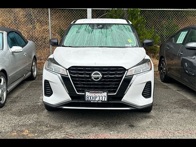 2021 Nissan Kicks S