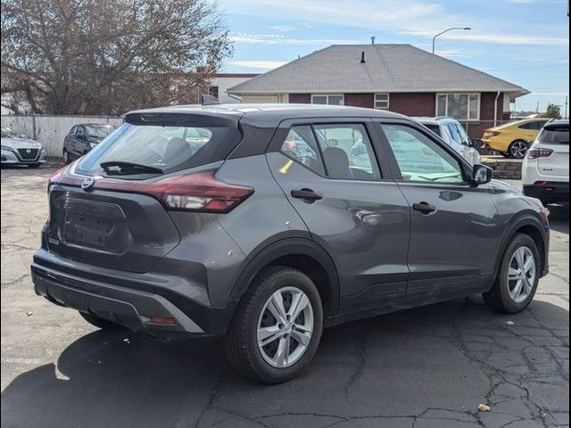 2021 Nissan Kicks S