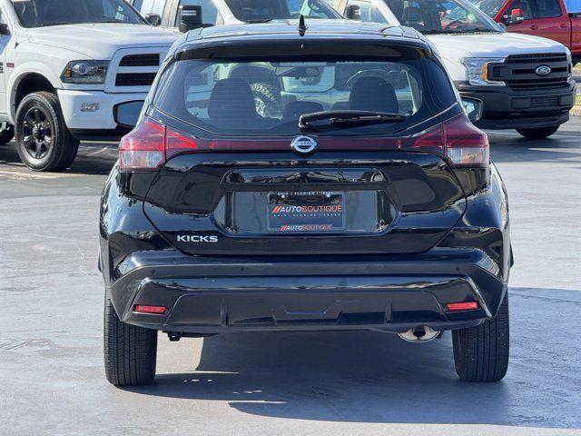 2021 Nissan Kicks S