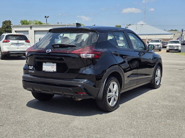 2021 Nissan Kicks S