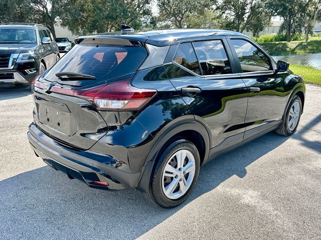 2021 Nissan Kicks S