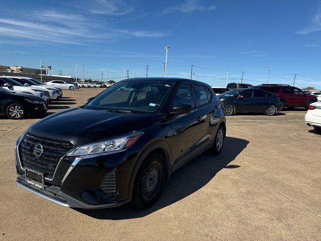 2021 Nissan Kicks S