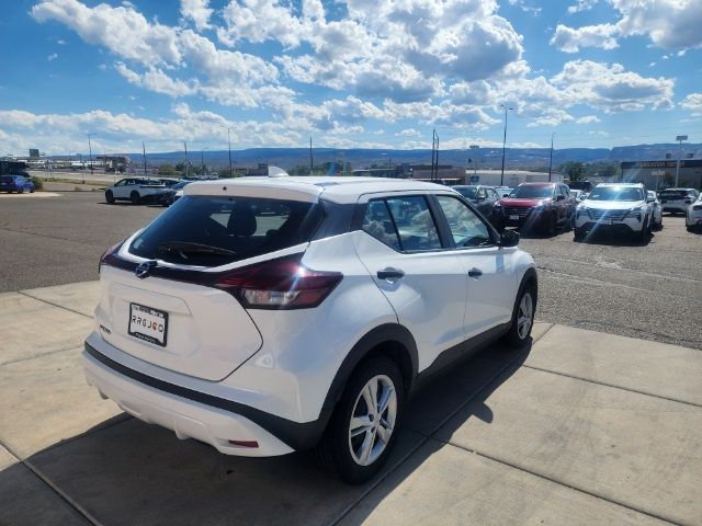 2021 Nissan Kicks S