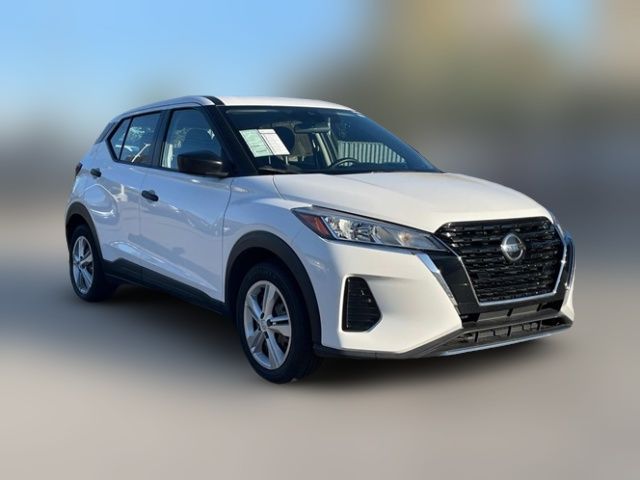 2021 Nissan Kicks S