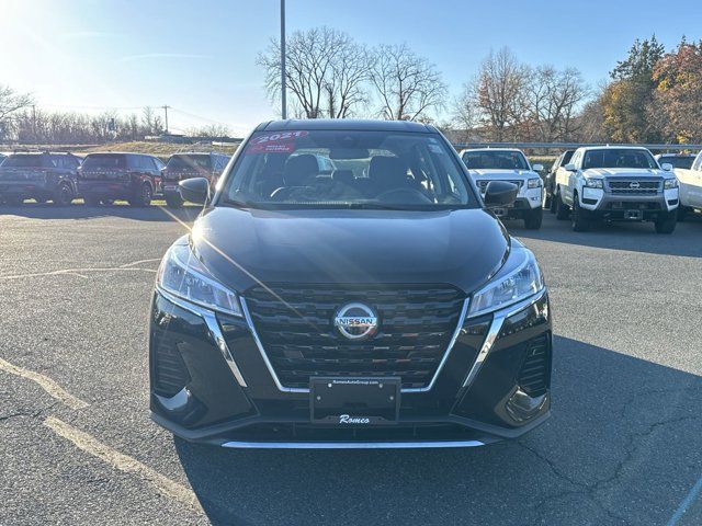 2021 Nissan Kicks S