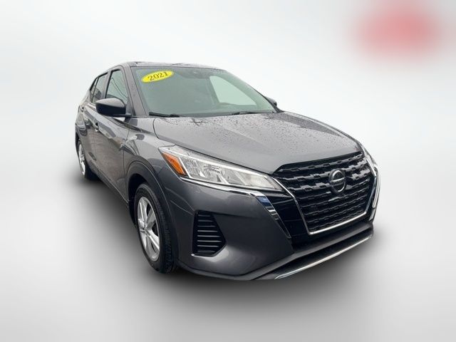 2021 Nissan Kicks S
