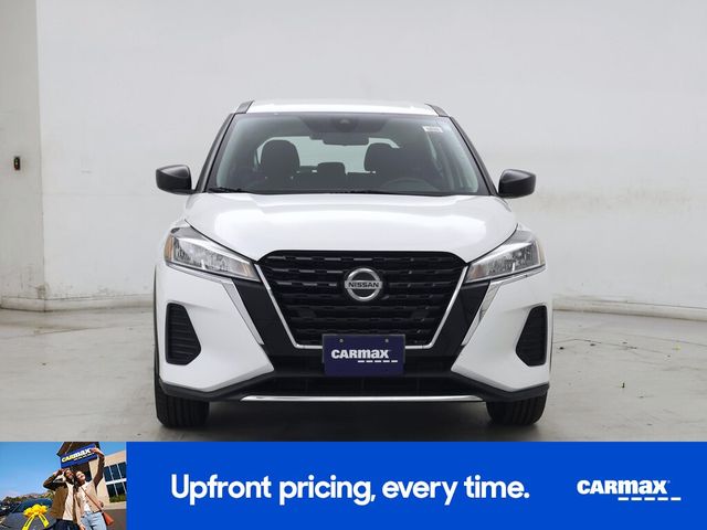 2021 Nissan Kicks S