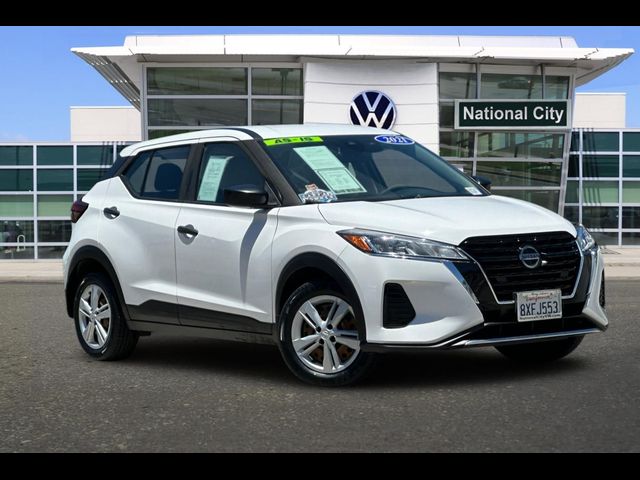 2021 Nissan Kicks S