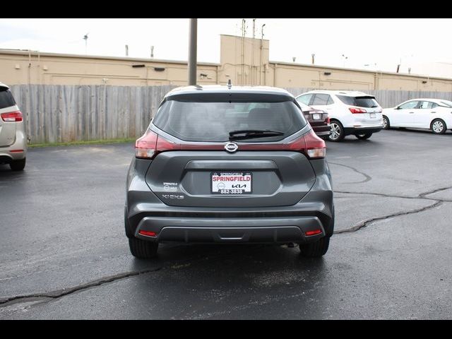 2021 Nissan Kicks S