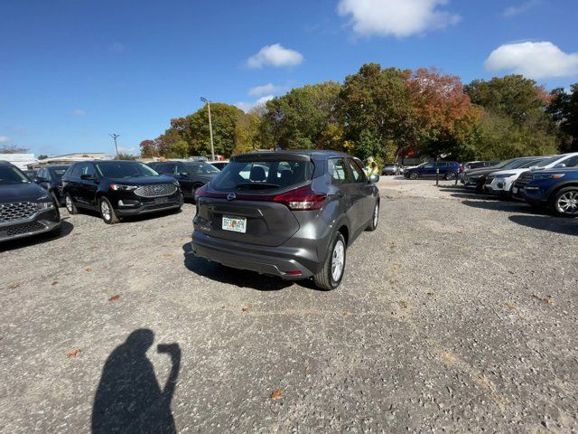 2021 Nissan Kicks S