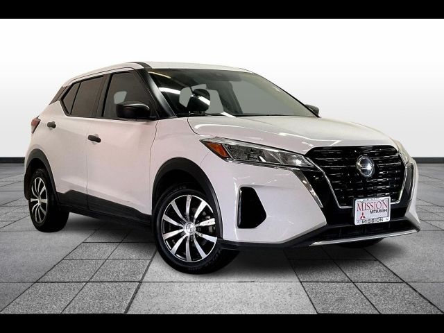 2021 Nissan Kicks S