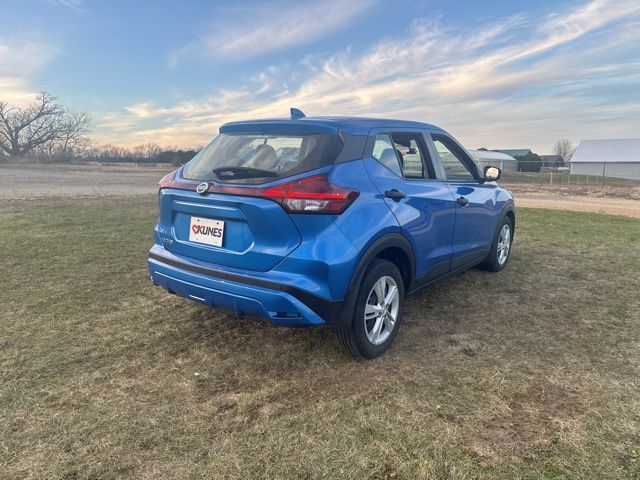 2021 Nissan Kicks S