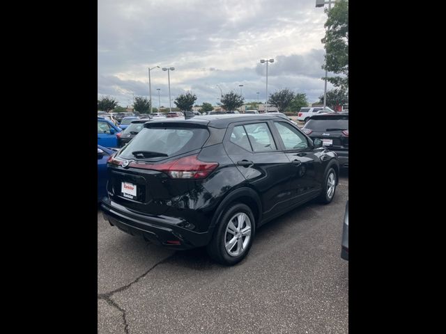 2021 Nissan Kicks S