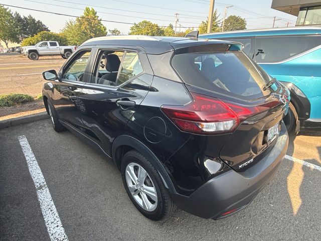 2021 Nissan Kicks S