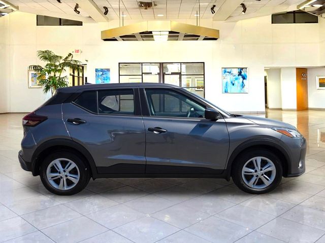 2021 Nissan Kicks S