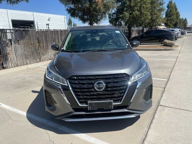 2021 Nissan Kicks S