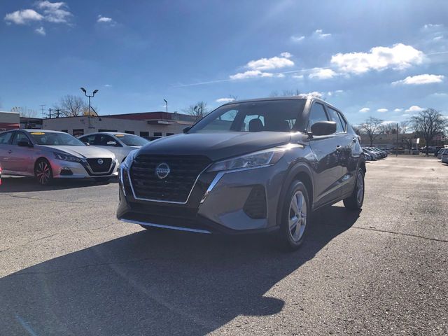 2021 Nissan Kicks S