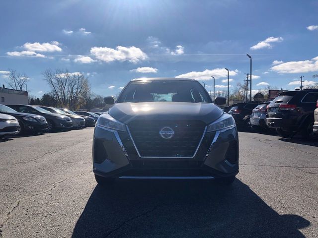 2021 Nissan Kicks S