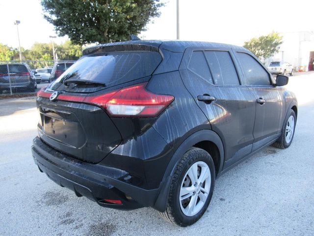 2021 Nissan Kicks S