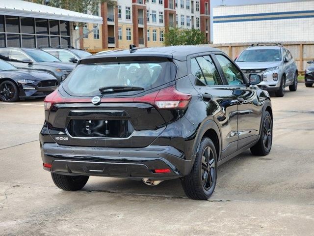 2021 Nissan Kicks S