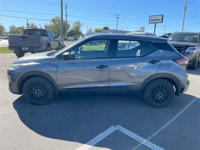 2021 Nissan Kicks S