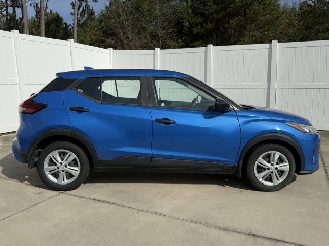 2021 Nissan Kicks S