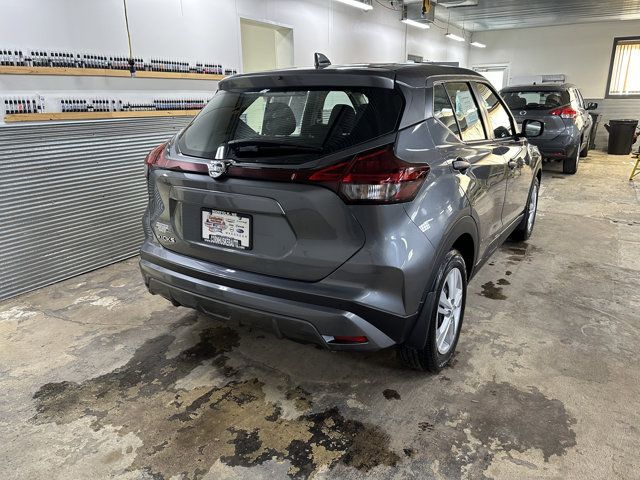 2021 Nissan Kicks S