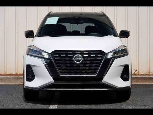 2021 Nissan Kicks SR