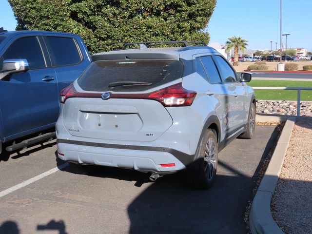 2021 Nissan Kicks SR