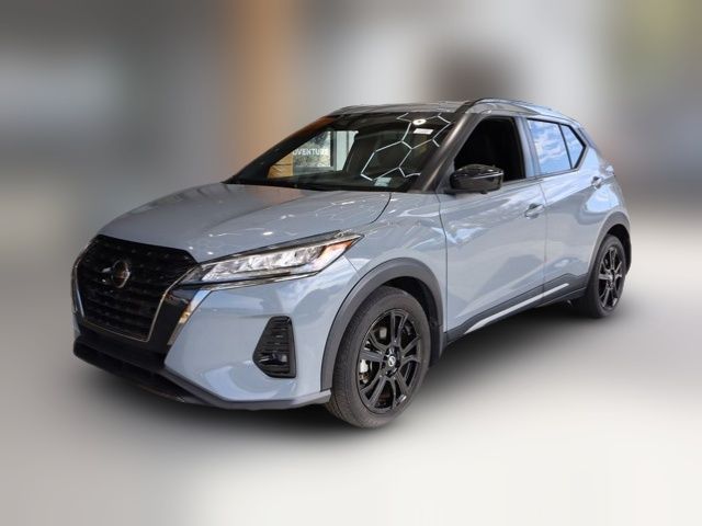 2021 Nissan Kicks SR