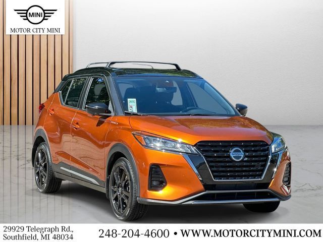 2021 Nissan Kicks SR
