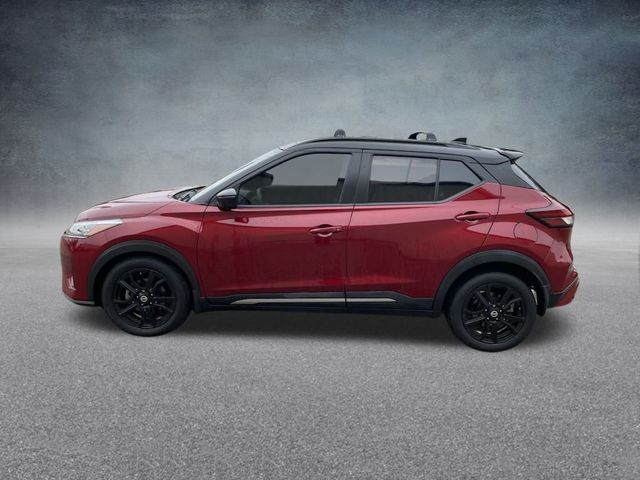 2021 Nissan Kicks SR