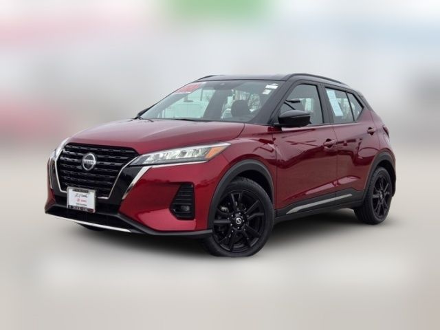 2021 Nissan Kicks SR