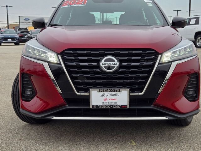 2021 Nissan Kicks SR