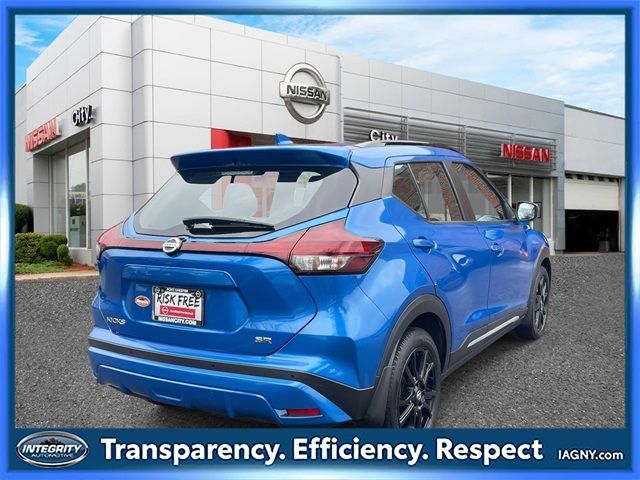 2021 Nissan Kicks SR