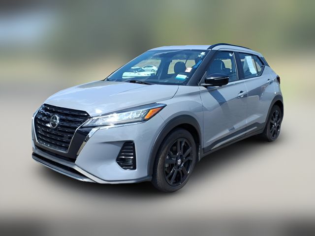 2021 Nissan Kicks SR
