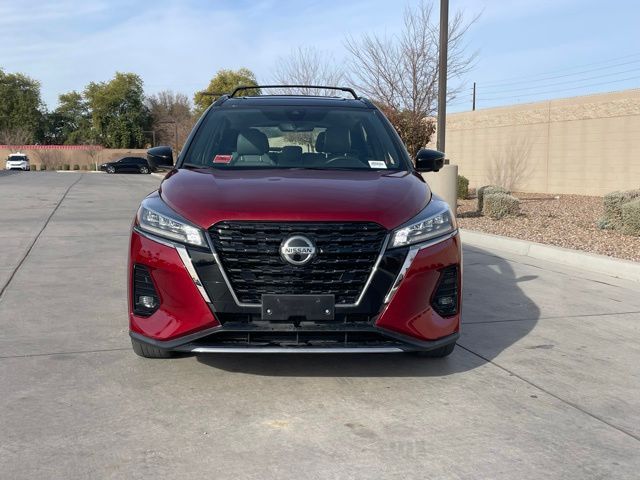 2021 Nissan Kicks SR