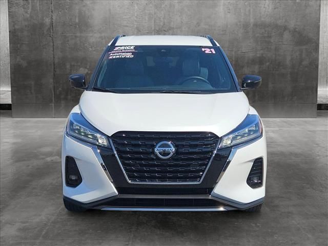 2021 Nissan Kicks SR