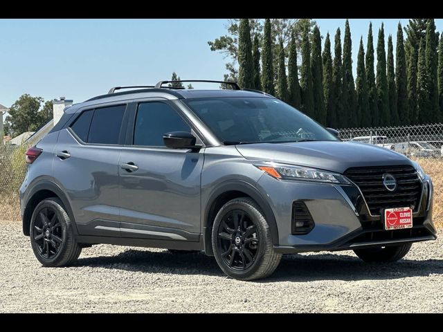 2021 Nissan Kicks SR