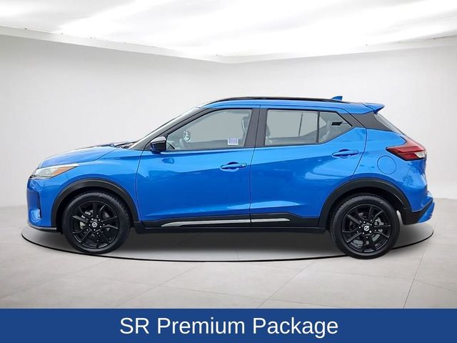 2021 Nissan Kicks SR